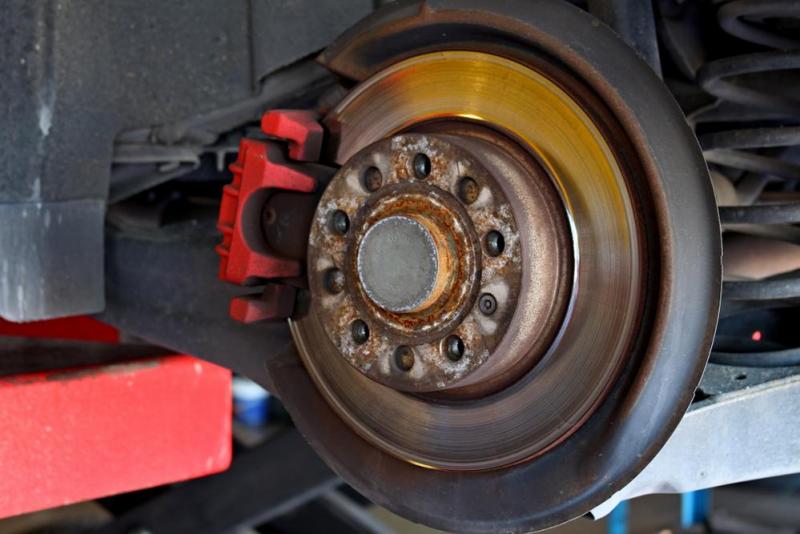 Diagnostic freinage &agrave; Besan&ccedil;on, quand faut-il changer les plaquettes ?